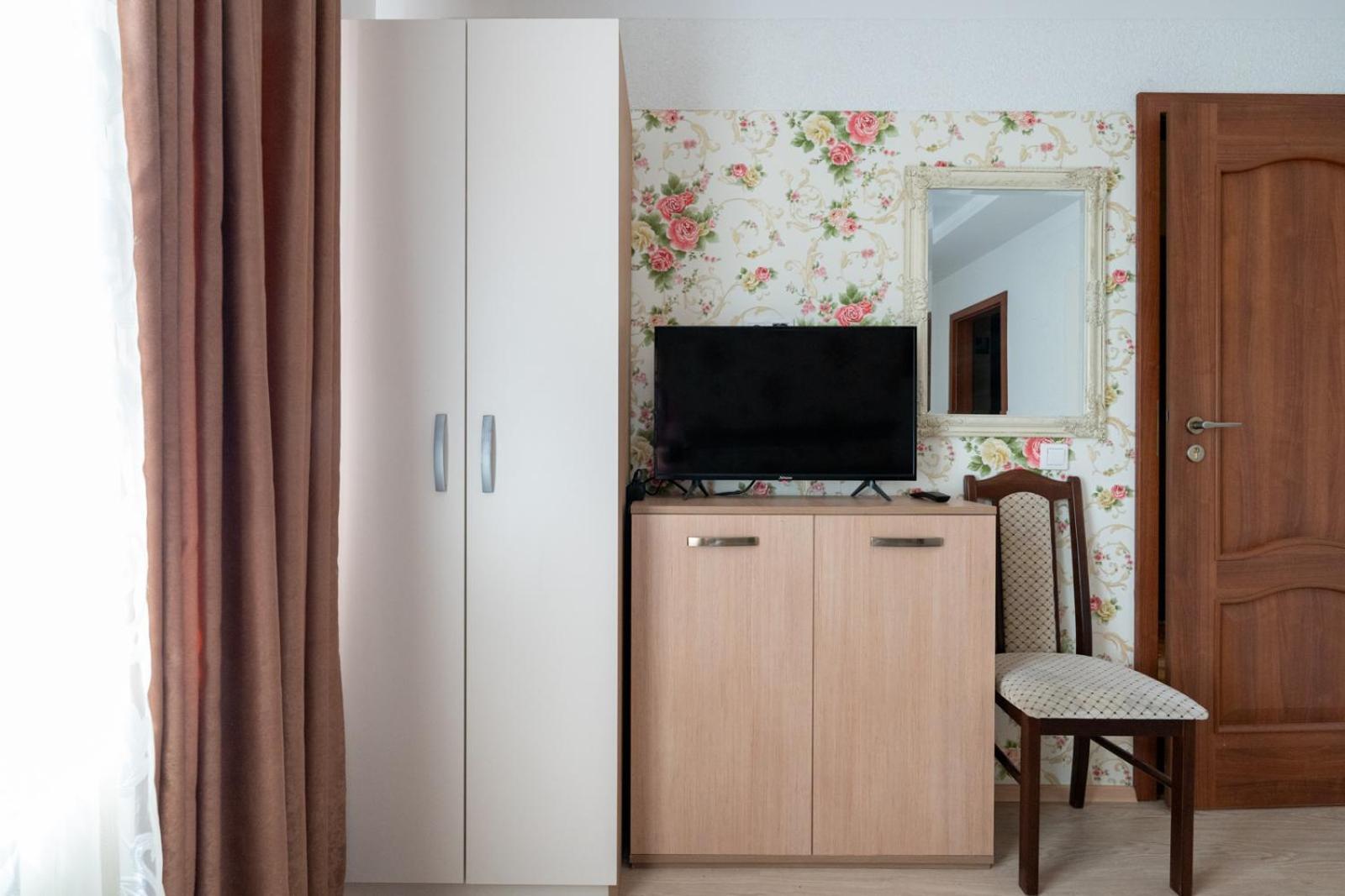 Faraway Aparthotel Near Vienna Airport With Anytime Self Check In Bruck an der Leitha Rum bild