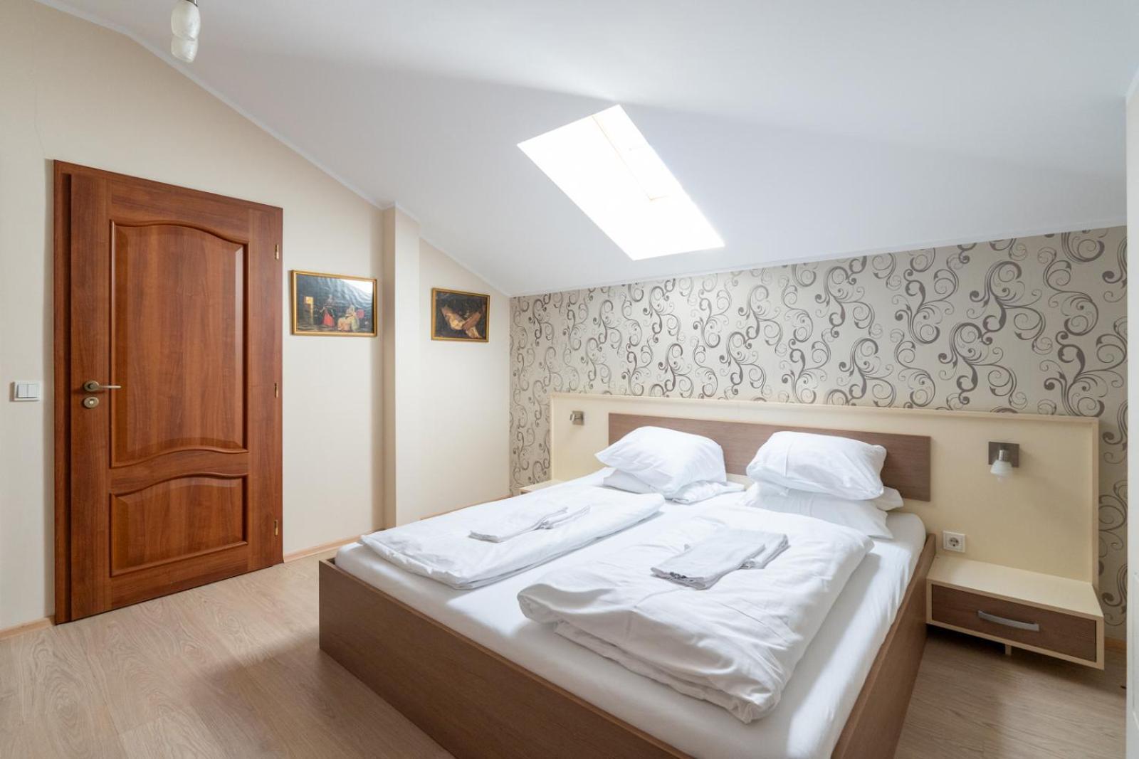 Faraway Aparthotel Near Vienna Airport With Anytime Self Check In Bruck an der Leitha Exteriör bild