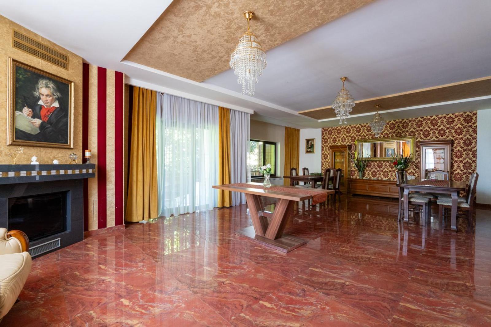 Faraway Aparthotel Near Vienna Airport With Anytime Self Check In Bruck an der Leitha Exteriör bild